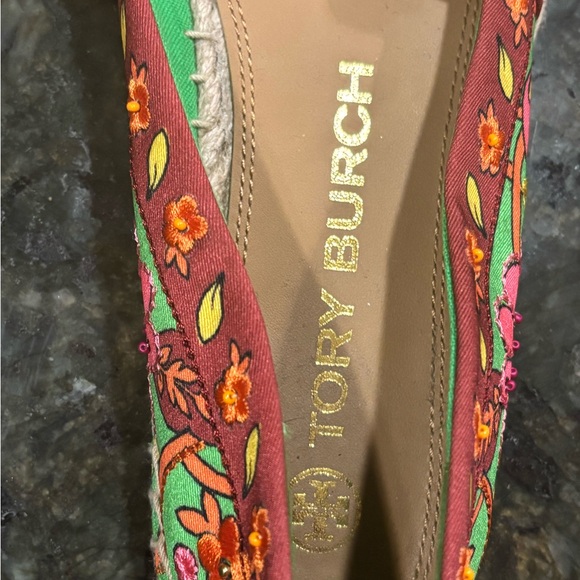 Tory Burch Green and Pink Floral Flats - Picture 2 of 10